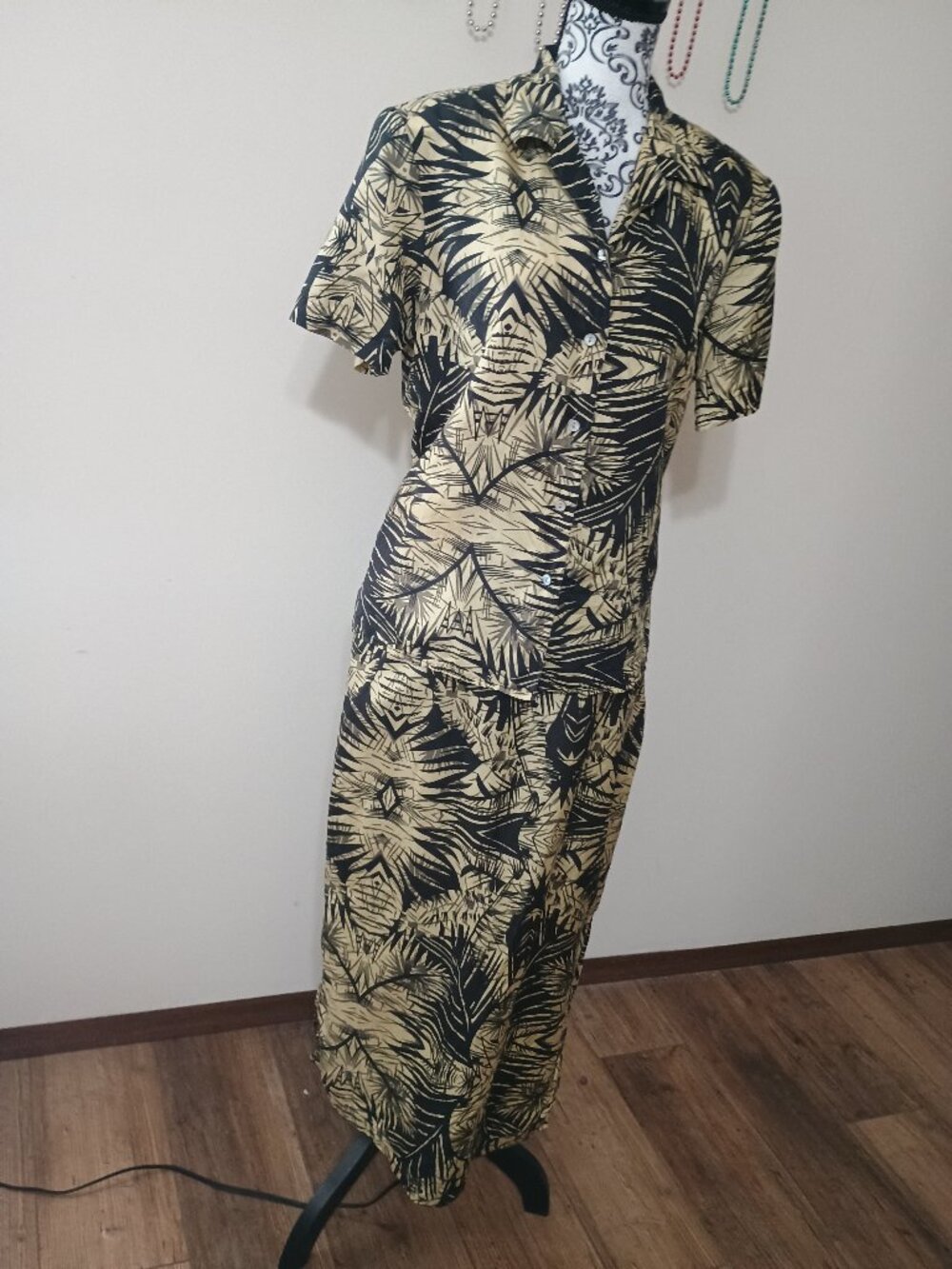 Vintage Notations Tribal Silk Maxi Skirt Set size Large/Medium